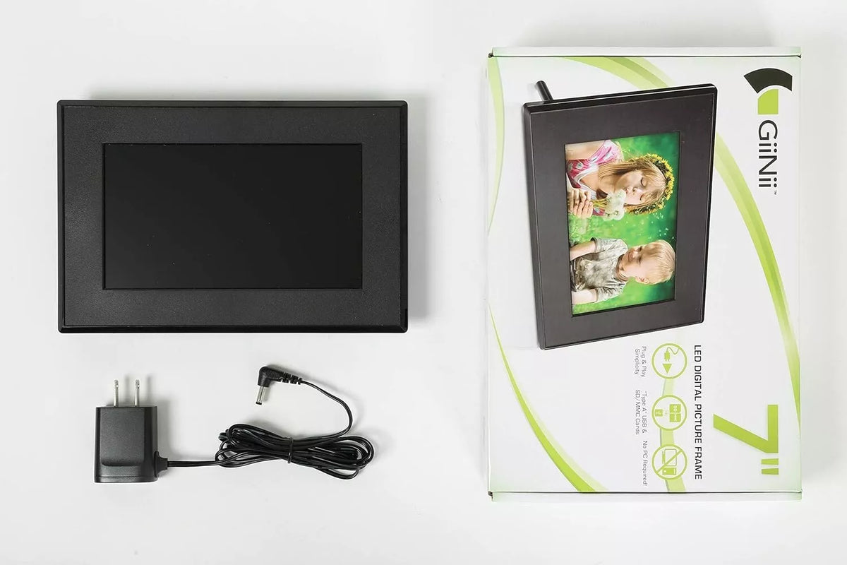 7" LCD Digital Photo Frame with Clock Calendar USB Memory Card